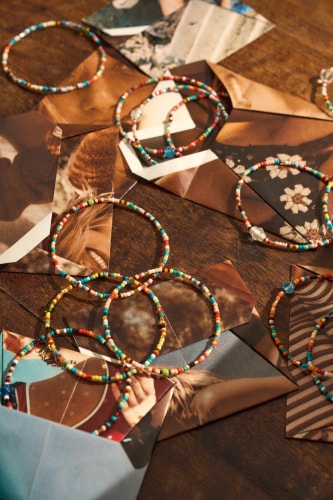 Les Bracelets Colorés