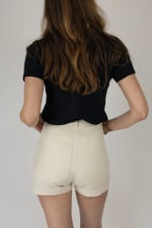 Le Short Écru