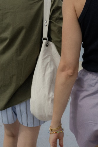 Le Sac Écru