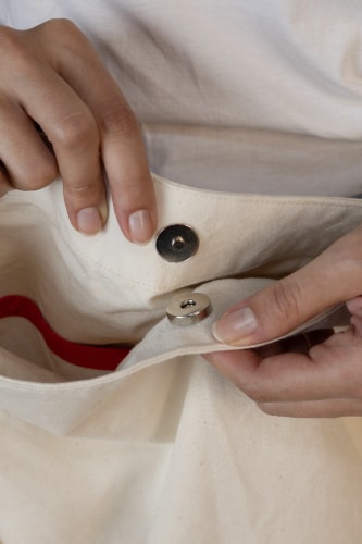 Le Sac Écru