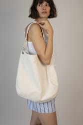 Le Sac Écru
