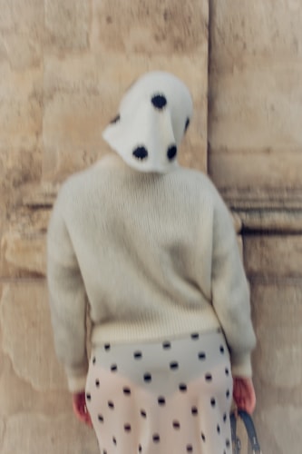 Nana Scarf - English