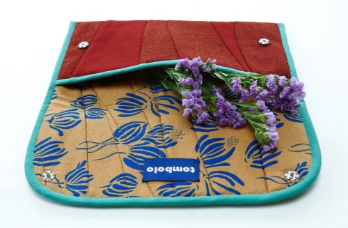 Designer textile bretonne | Tombolo studio | Atelier installé dans la campagne bretillienne, en Bretagne. Mode bretonne durable et intemporelle | Marque de design textile 100% fabriqué en France.