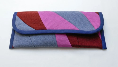 Design textile - carnet breton - Tombolo studio. Mode artisanale et fabrication locale. Objets textile durable fabriqué en France, en Bretagne.