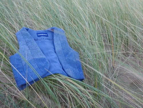 Studio Tombolo est une marque de vêtements pour bébés installée en Ille-et Vilaine en Bretagne.
Elle s'inscrit dans la mode circulaire en travaillant à partir de textiles de seconde main.