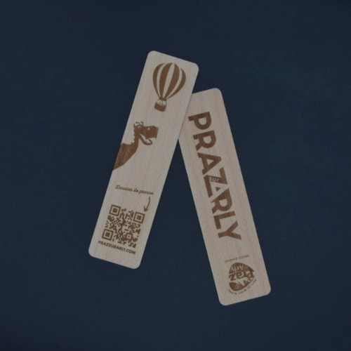 marque page en bois sur mesure gravure laser fabriqué en France praz sur Arly