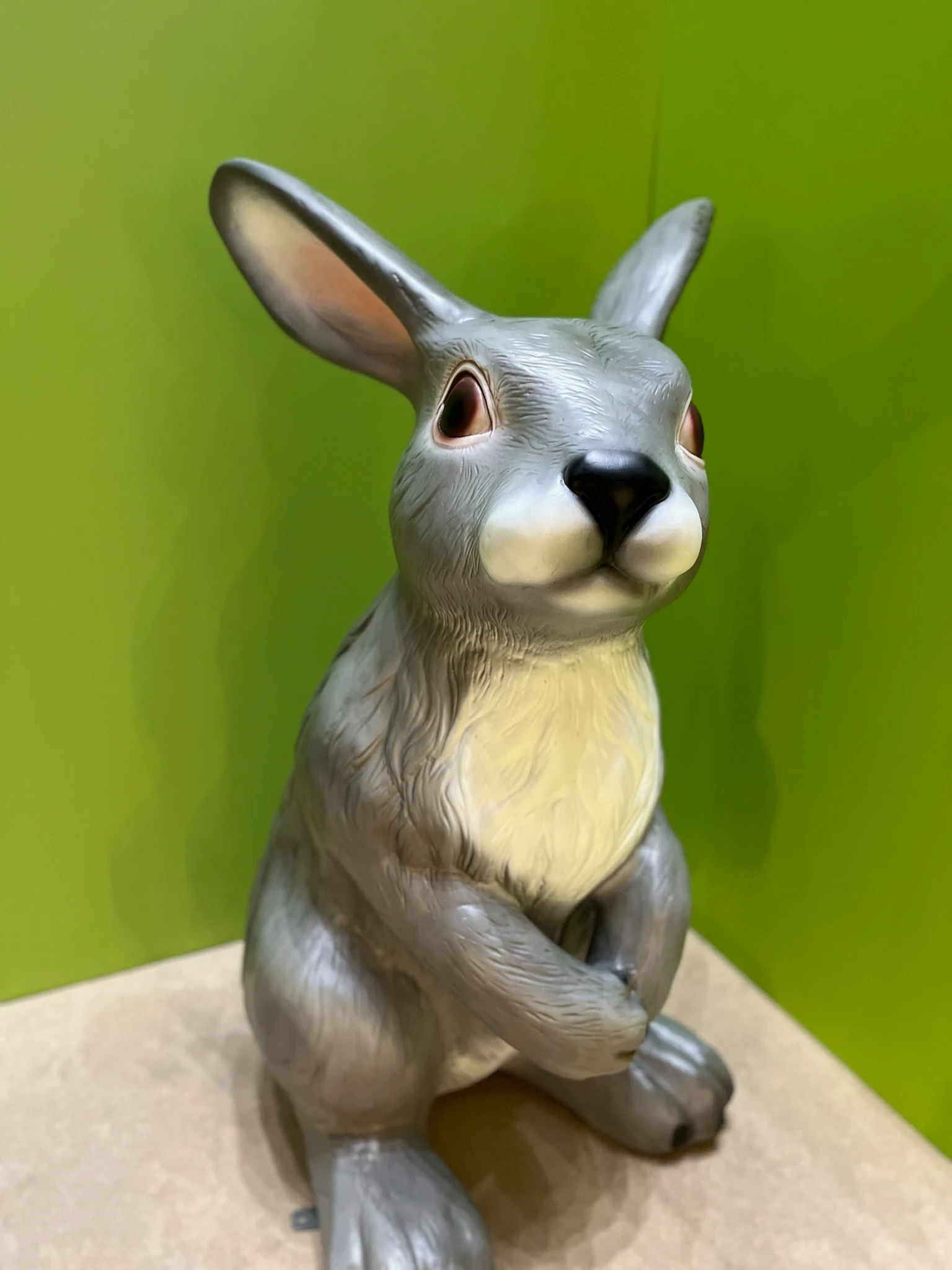 Éléments décoratifs en résine