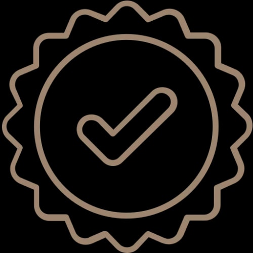 Icône d'un badge avec une coche au centre, pour illustrer l'authenticité d'Amaho