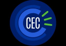 Logo circulaire bleu foncé avec un grand C stylisé en bleu clair et blanc, le texte blanc CEC et trois traits verts rayonnants sur le côté droit.