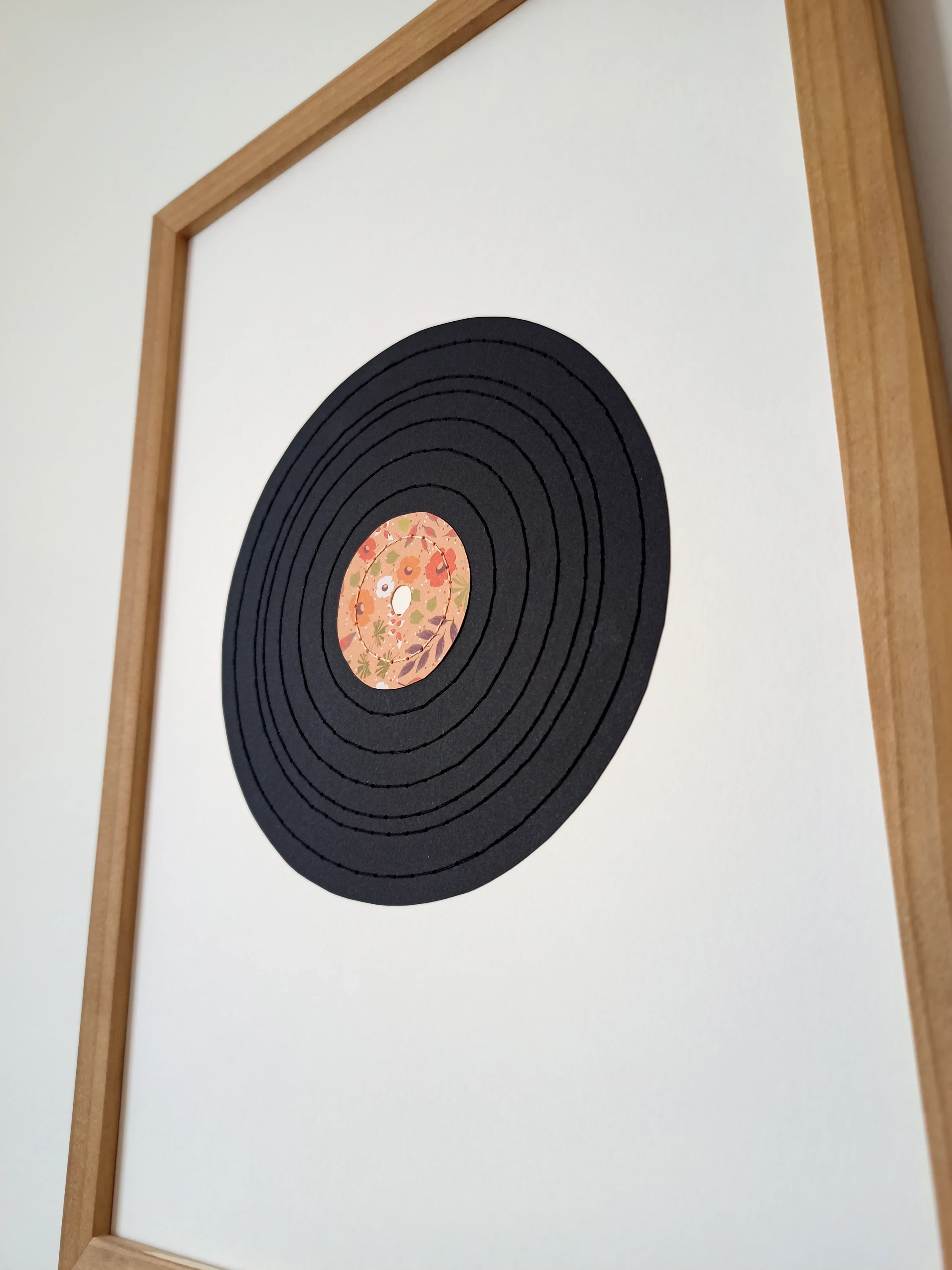 vinyle · affiche brodée