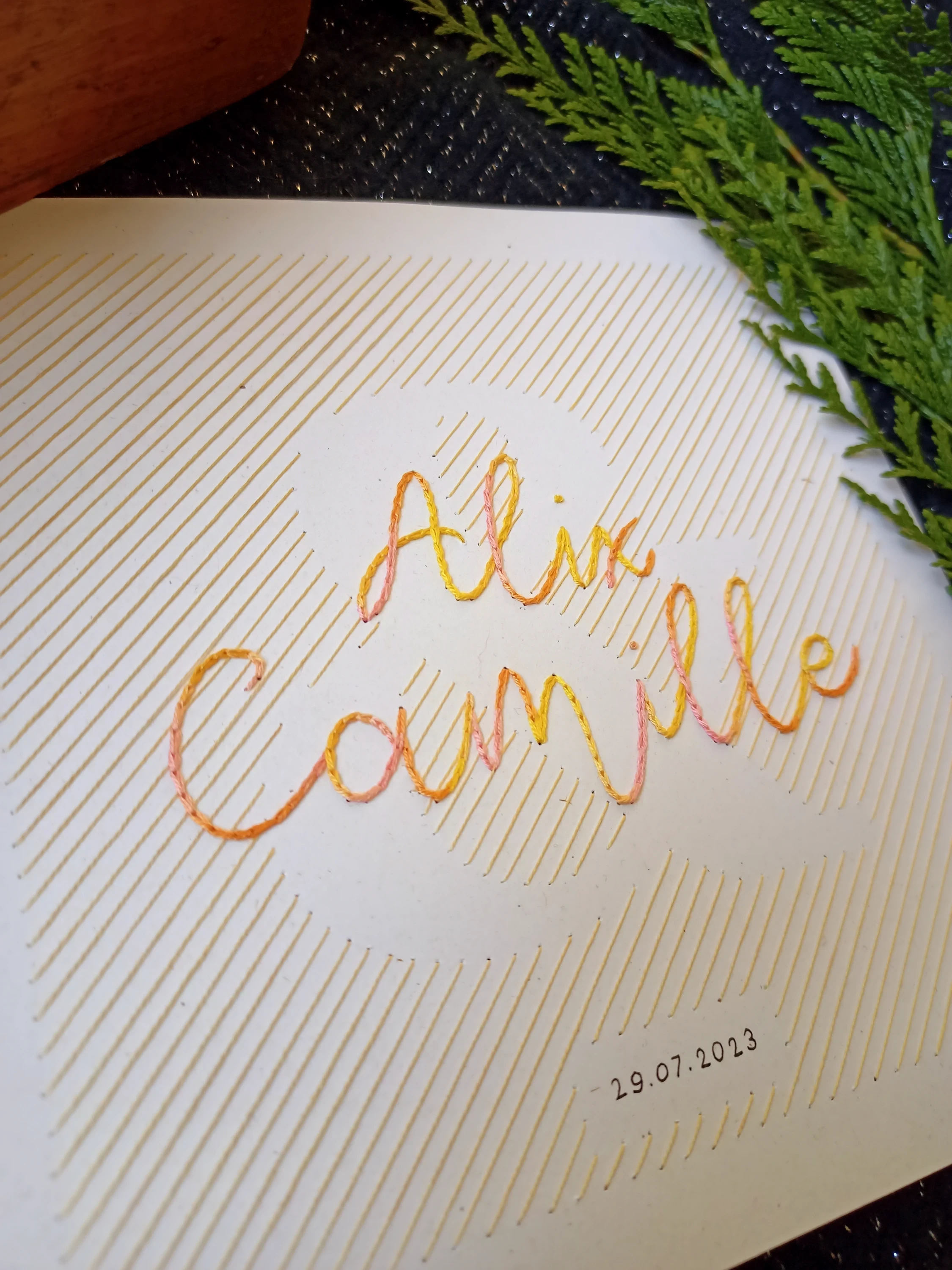 broderie personnalisée · prénoms + esperluette