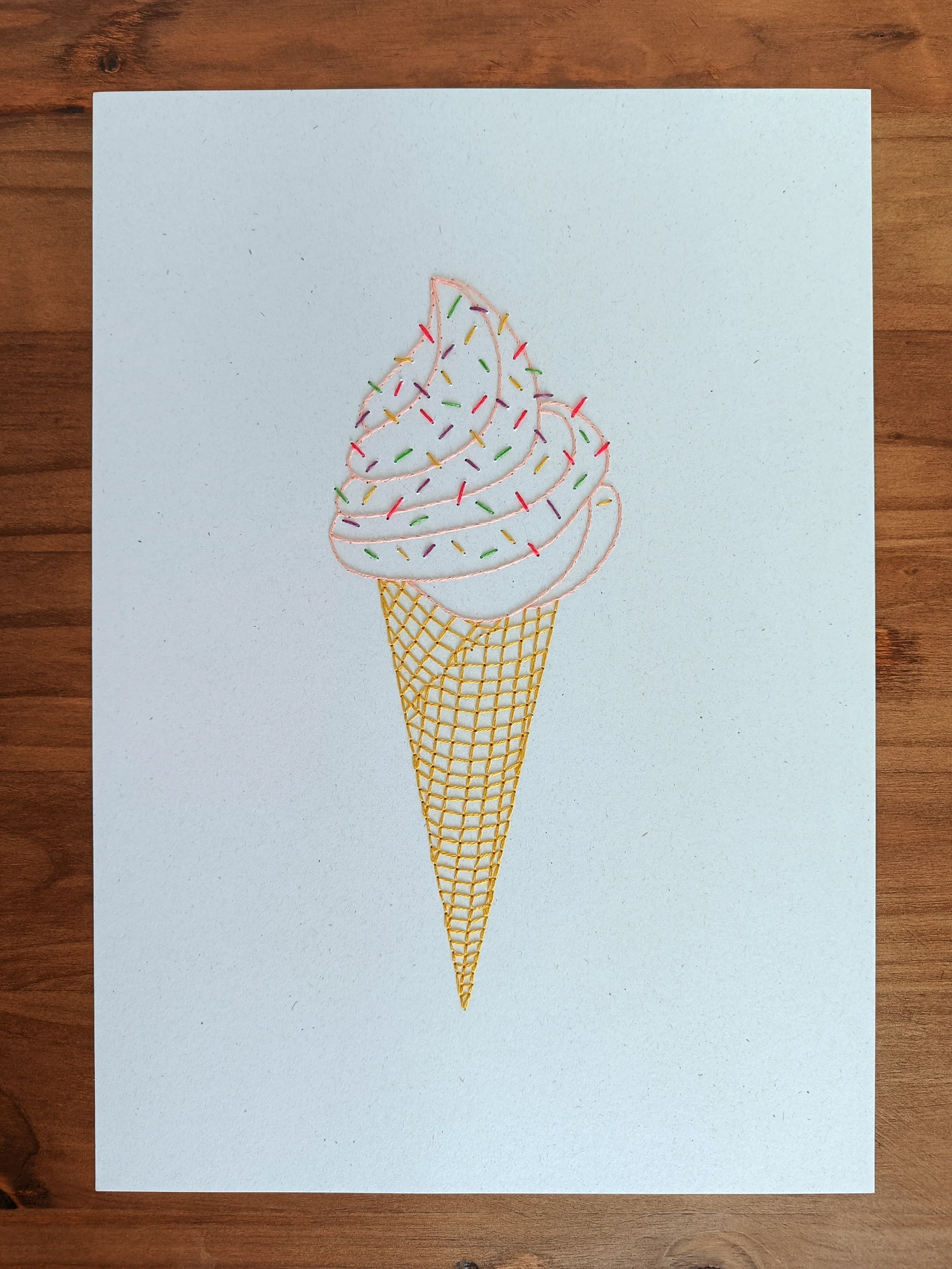 le cornet de glace · modèle pdf de broderie sur papier