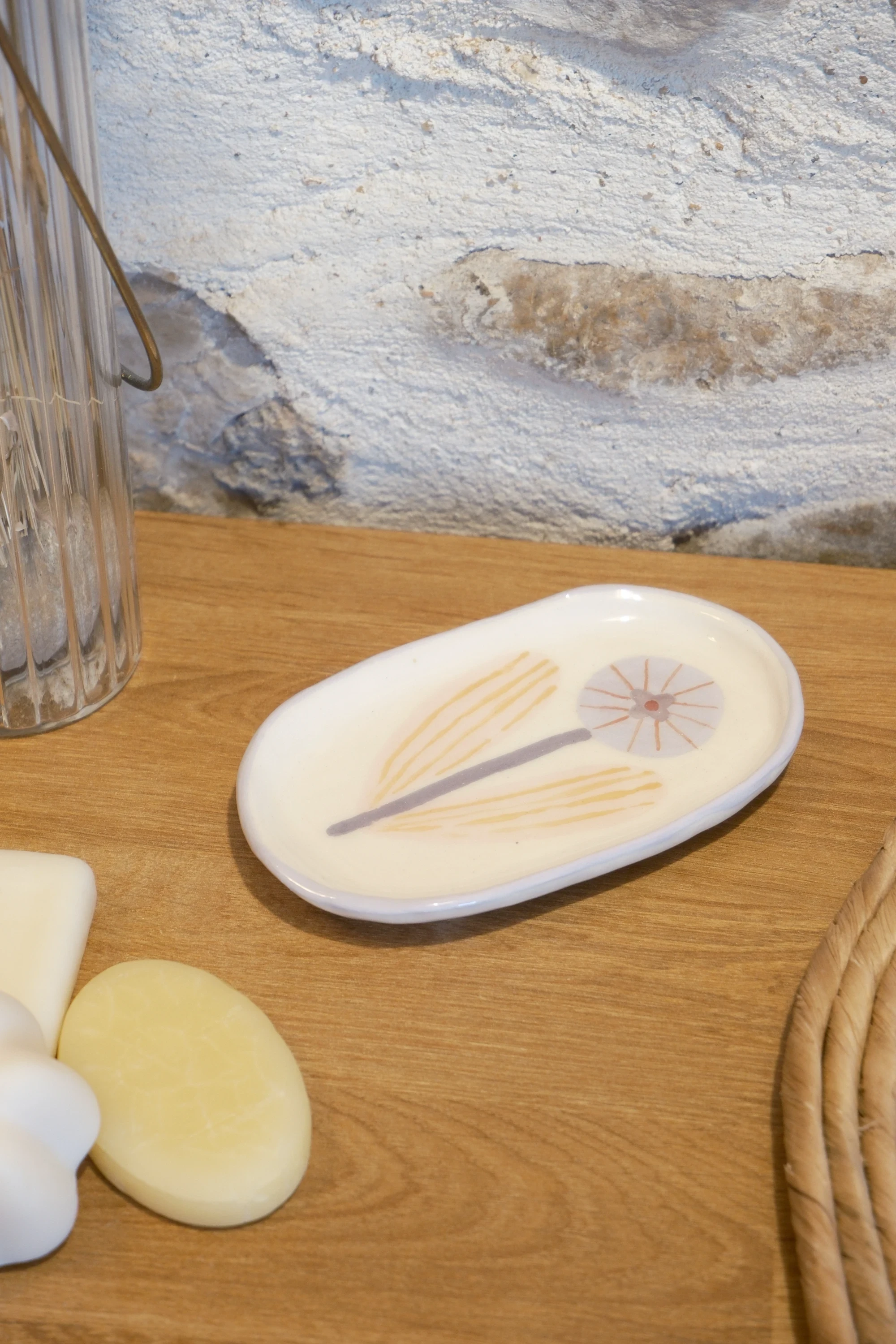 Porte savon fleurs violette