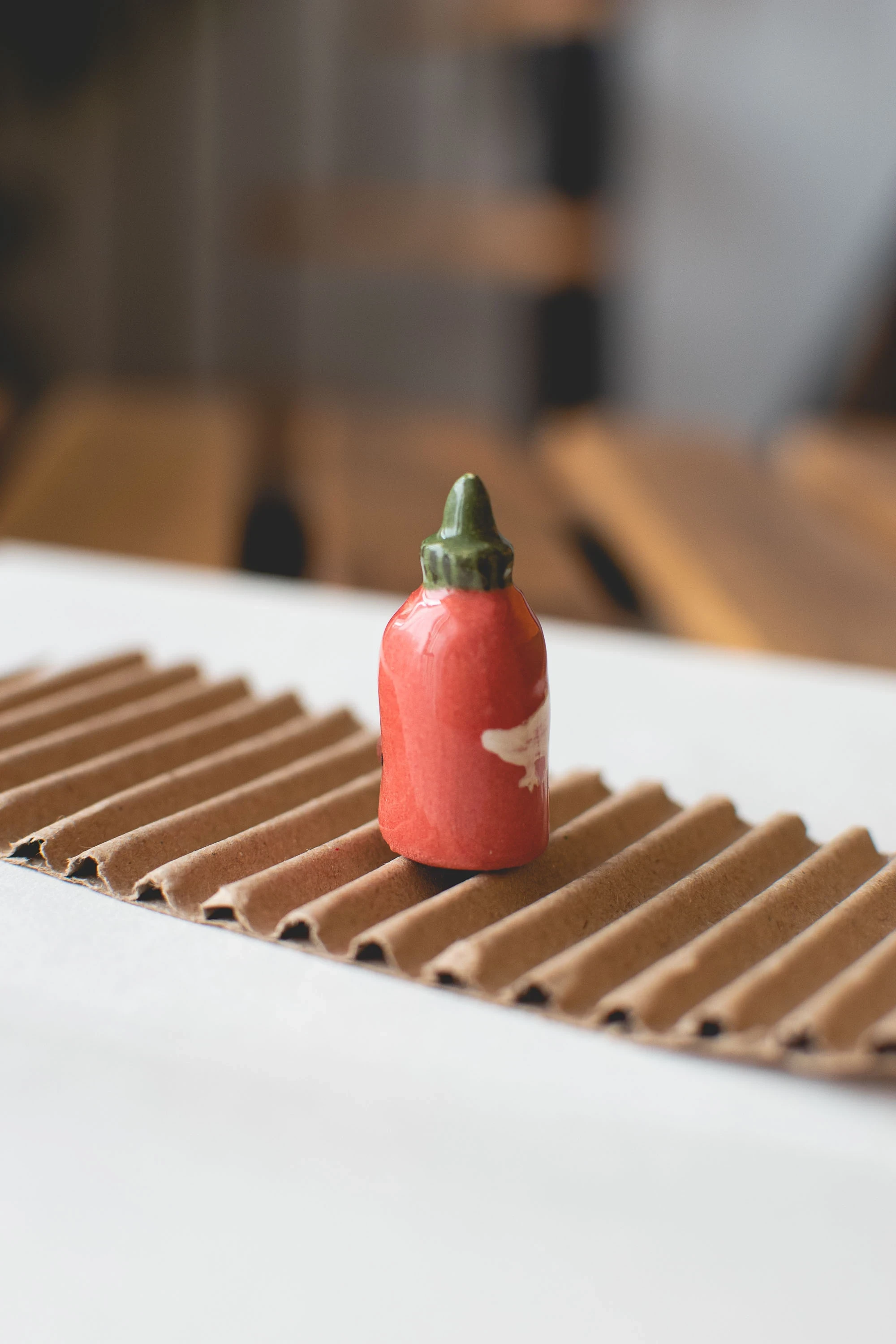 Figurine Mini sauce sriracha