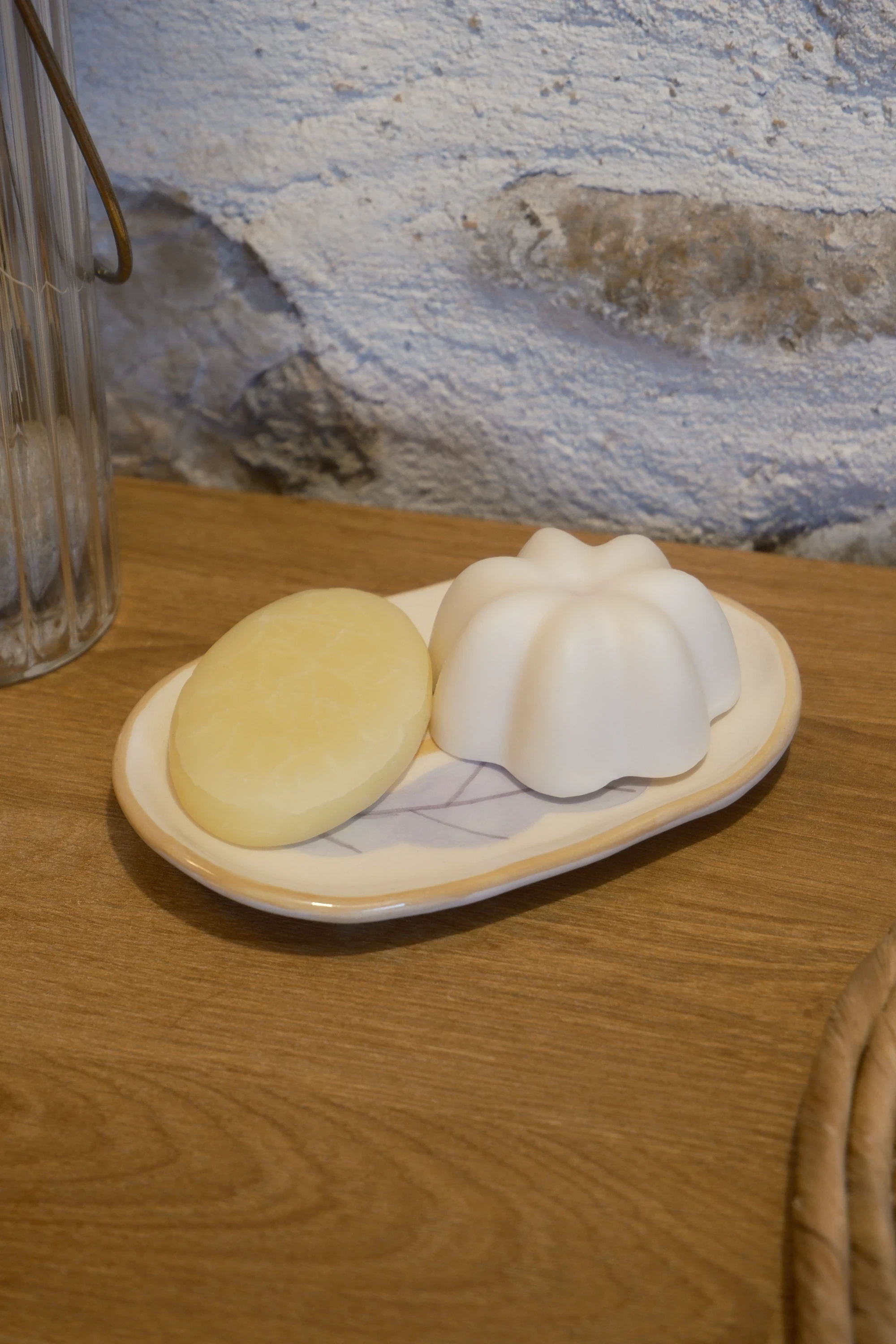 Porte savon fleurs jaune