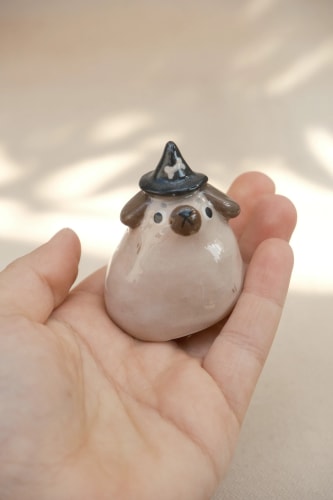 Figurine pug halloween