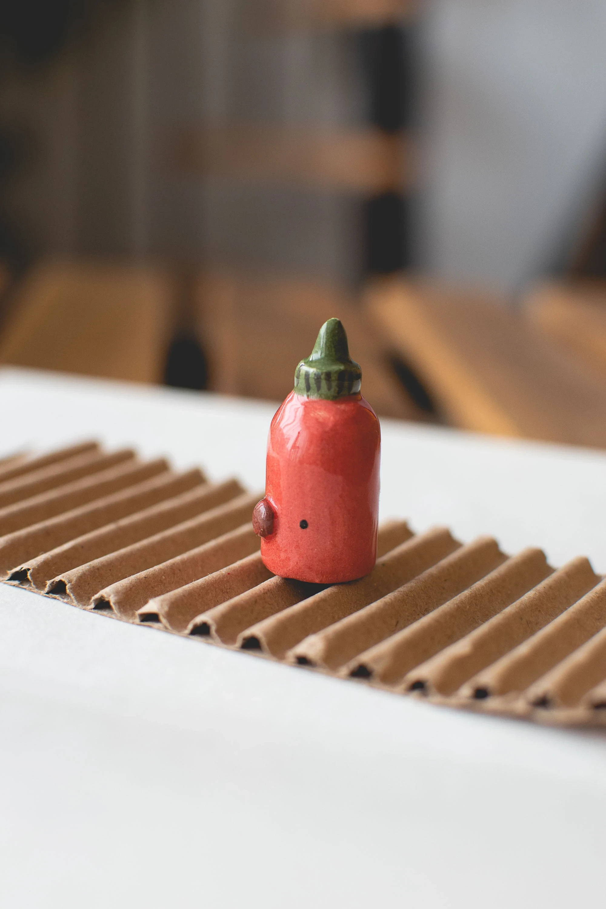 Figurine Mini sauce sriracha