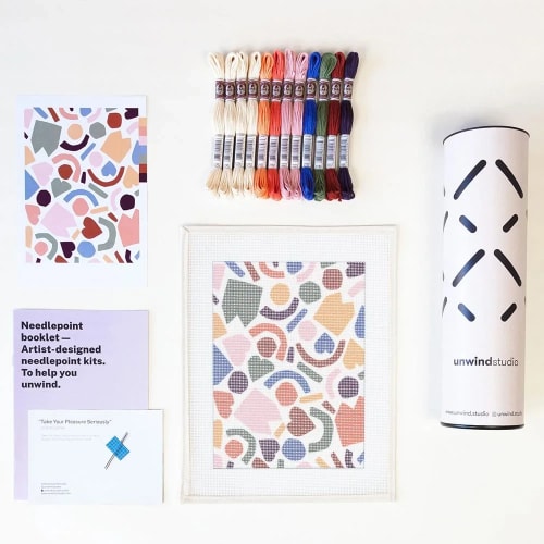 UNWIND STUDIO
Embroidery kit