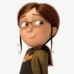 Margo, une des trois petites filles dans Moi, moche e méchant, personnage animé souriant avec des lunettes, cheveux bruns attachés en queue de cheval, portant un t-shirt noir avec un dessin et une veste kaki.